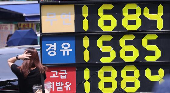 정부, 유가 불안 속 유류세 인하 2개월 연장