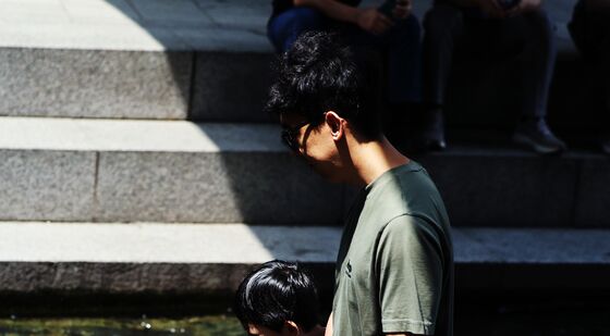 청계천에서 '첨벙첨벙'