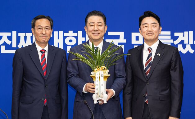 李 대통령, 여야 정치 회복 위해 원내대표 오찬 초청