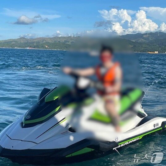 본문 이미지 - A 씨가 범죄수익금으로 호화로운 생활을 누리고 있는 모습. &#40;경기남부경찰청 제공 .재판매 및 DB 금지&#41; 2025.6.18/뉴스1