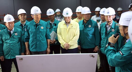 신림공영차고지 저류조 사업현장 점검하는 오세훈 시장