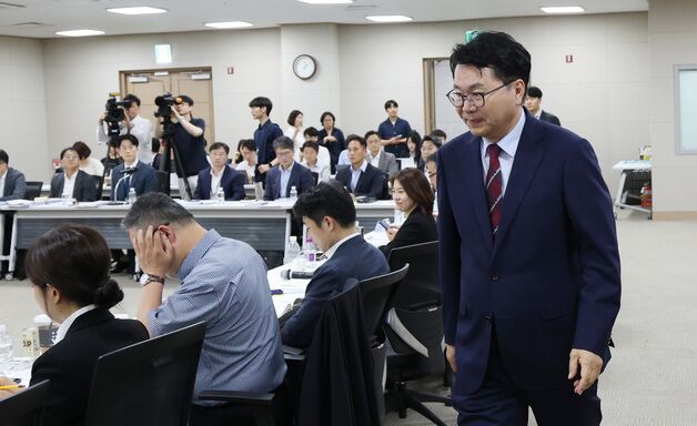 법무부 보고 받는 임은정 '검찰 개혁' 1라운드…국정위 보고 이틀째