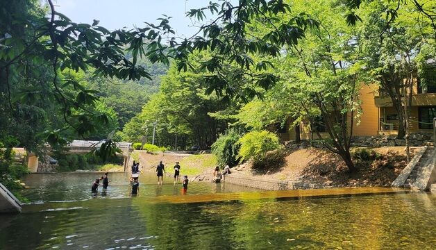 밤부터 수도권 장마 시작…무더위 속 내일은 전국 '비 소식'