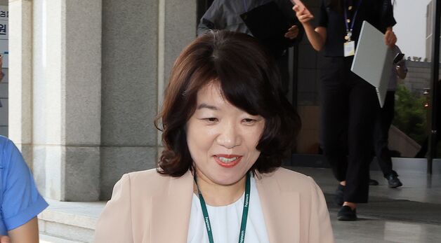 민중기 특검팀에 합류한 오정희 특검보