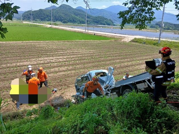 괴산서 화물차·시내버스 충돌…9명 중경상