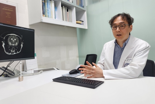 "반려동물 치매 걱정, '이안'에 넣어두세요"…신경질환 특화병원 등장