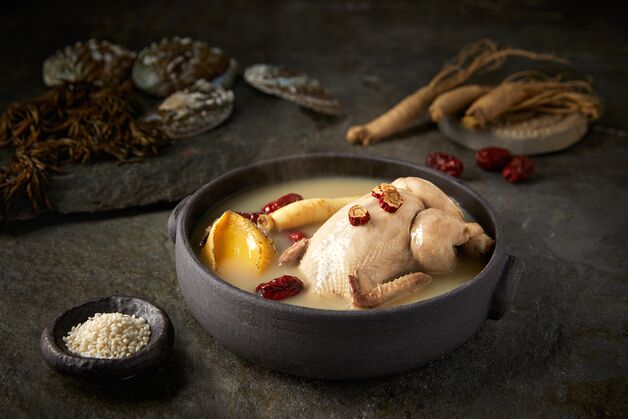 "호텔의 맛을 집에서"…호텔신라,여름 보양식 선물세트 선봬