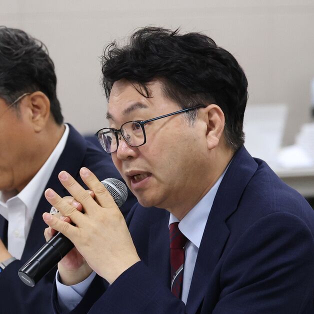 [속보] 이한주 "영부인 호출에 달려간 검찰…막강한 권한 보유자격 없다"
