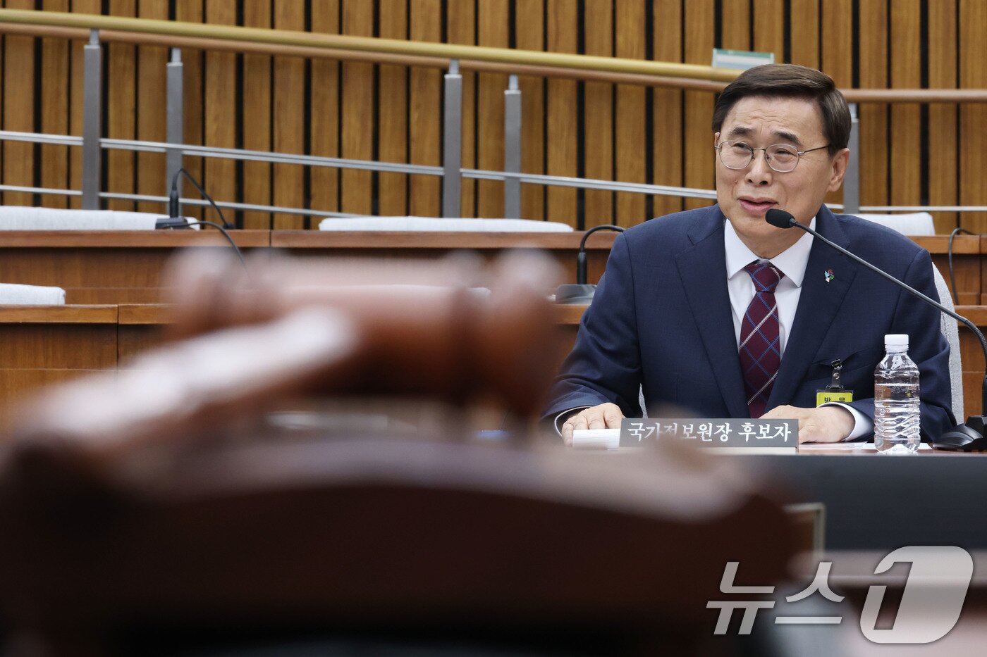 본문 이미지 - 이종석 국가정보원장 후보자가 19일 오전 서울 여의도 국회에서 열린 인사청문회에 출석해 의원 질의에 답하고 있다. 2025.6.19/뉴스1 ⓒ News1 이광호 기자