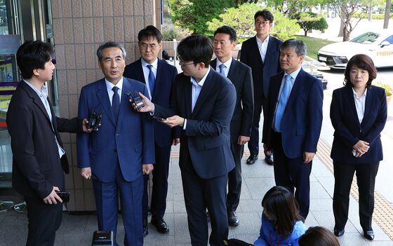 김건희 특검팀, 법무부·공수처 방문 "검사·수사관 파견 범위 논의"