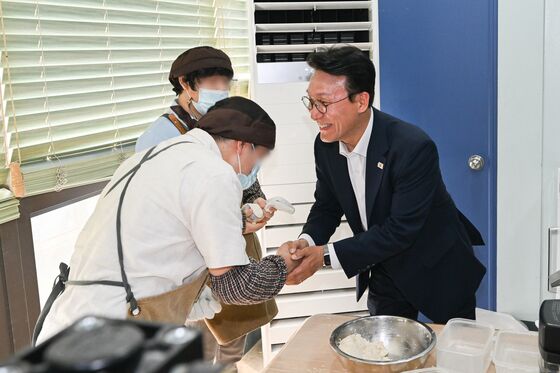김민석 '칭화대 석사 의혹'에 "中 출입국 기록 곧 공개"