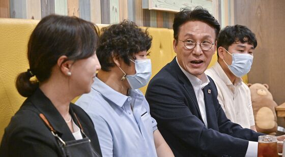 김민석 총리 후보자, 발달장애인 일자리 현장 간담회