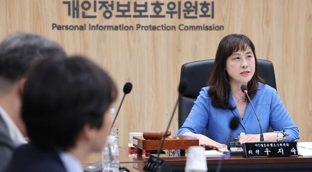 모두발언하는 우지숙 위원