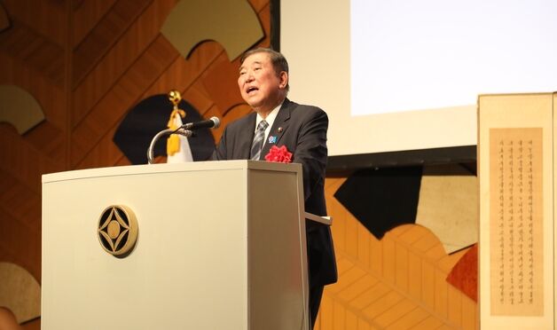 이시바 "손잡고 미래로"…日서 열린 '한일 60주년' 행사 깜짝 참석(종합)