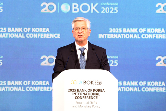 "트럼프, '다크호스' 월러 연준 이사 의장 후보 면접"