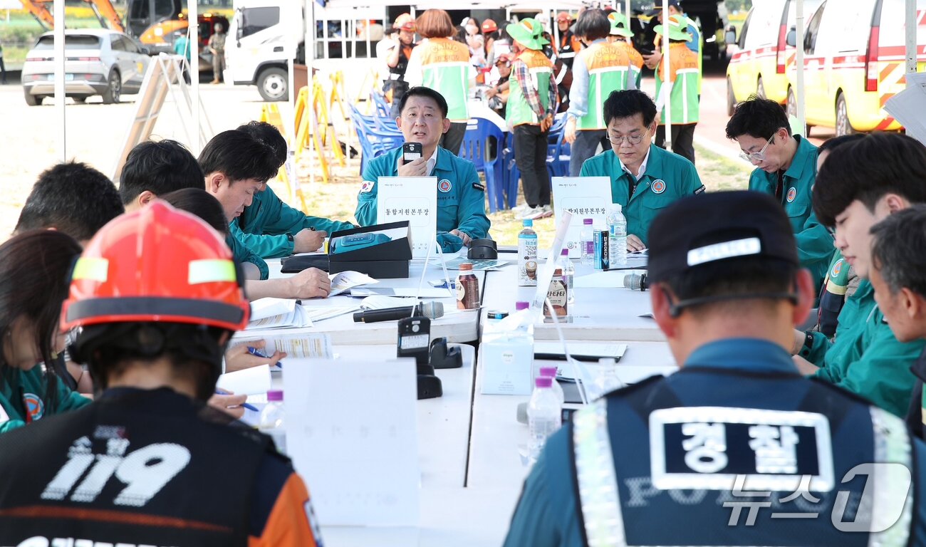본문 이미지 - 대전서구 서철모 구청장 ‘재난대응 안전한국훈련’ 참관 (대전서구청 제공. 재판매 및 DB 금지)2025.6.2/뉴스1