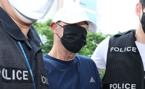 '지하철 5호선 방화' 60대 남성 첫 재판…살인미수 등 혐의