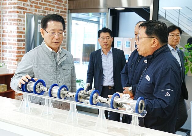 김영록 지사, 여수 석유화학산업 현장 살펴