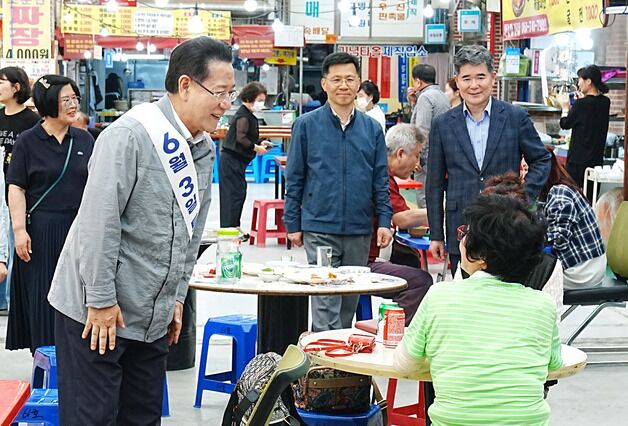 김영록 지사 "투표는 힘…한 표가 미래 바꿀 수 있다"