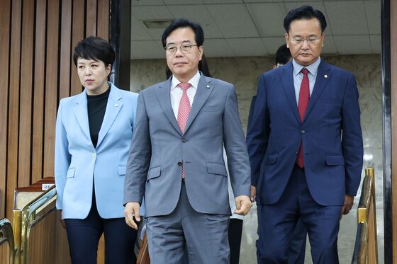 국힘 "대통령 당선 축하 정치추경…목마르다고 바닷물 못 퍼줘"