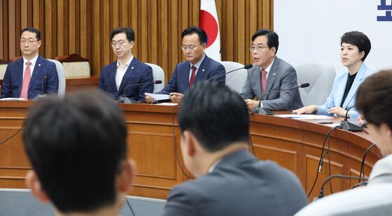 효율적 추경 당부하는 송언석 원내대표