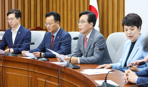 송언석, 김민석 '출입국·비행편 공개'에 "원본 자료라 보기 어려워"