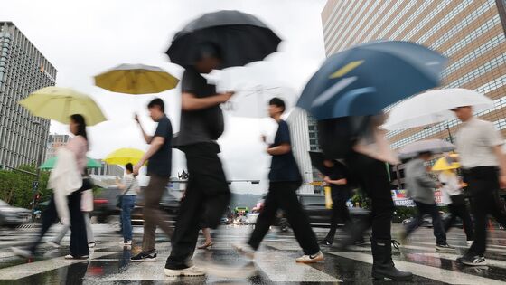 중부지방 중심 시간당 30㎜ 많은 비…중대본 1단계 가동