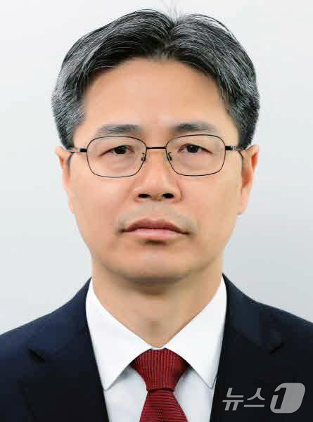 (서울=뉴스1) 박지혜 기자 = 이재명 대통령이 20일 농림축산식품부 차관에 강형석 농림수산식품부 농업혁신정책실장을 임명했다.  (대통령실 제공. 재판매 및 DB 금지)  2025 …