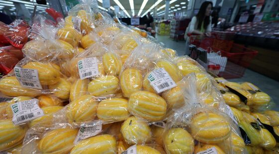5월 생산자물가 두달 연속 하락세…참외·양파 가격 '뚝'