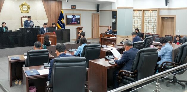 괴산군의회 342회 1차 정례회 폐회…조례안 8건 의결