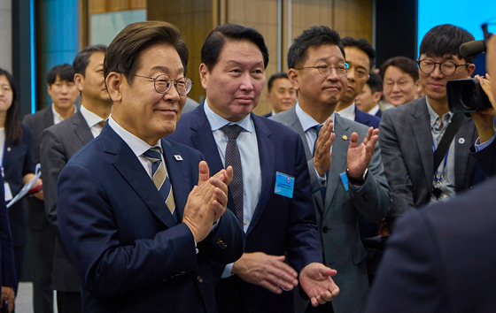 국힘 "정권 구미 안 맞는 통계 인용에 국가권력 총출동…정상인가"