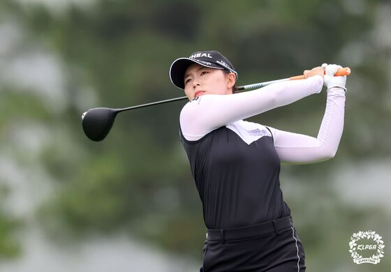 이다연, KLPGA 투어 더헤븐 마스터즈 2R 선두 "감이 좋아 부담감 줄었다"