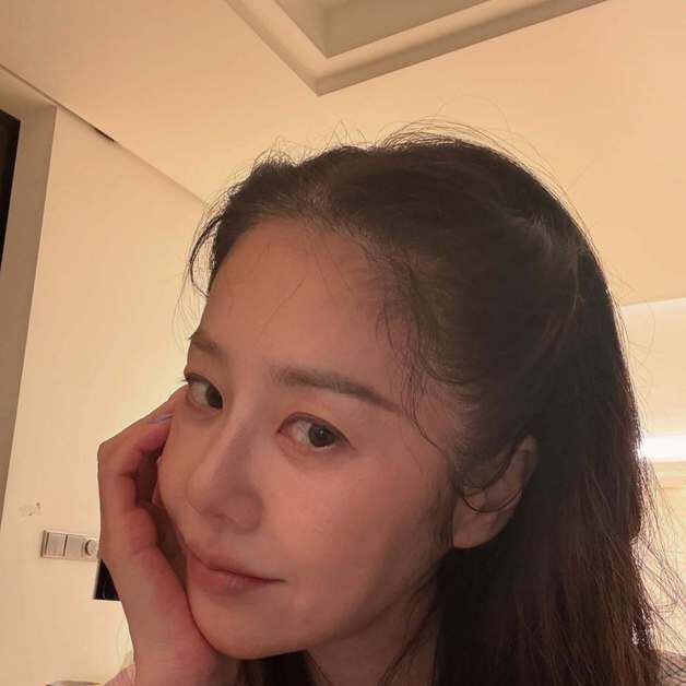 54세 고현정, 초근접 민낯 셀카에도 굴욕 없는 동안 미모 [N샷]