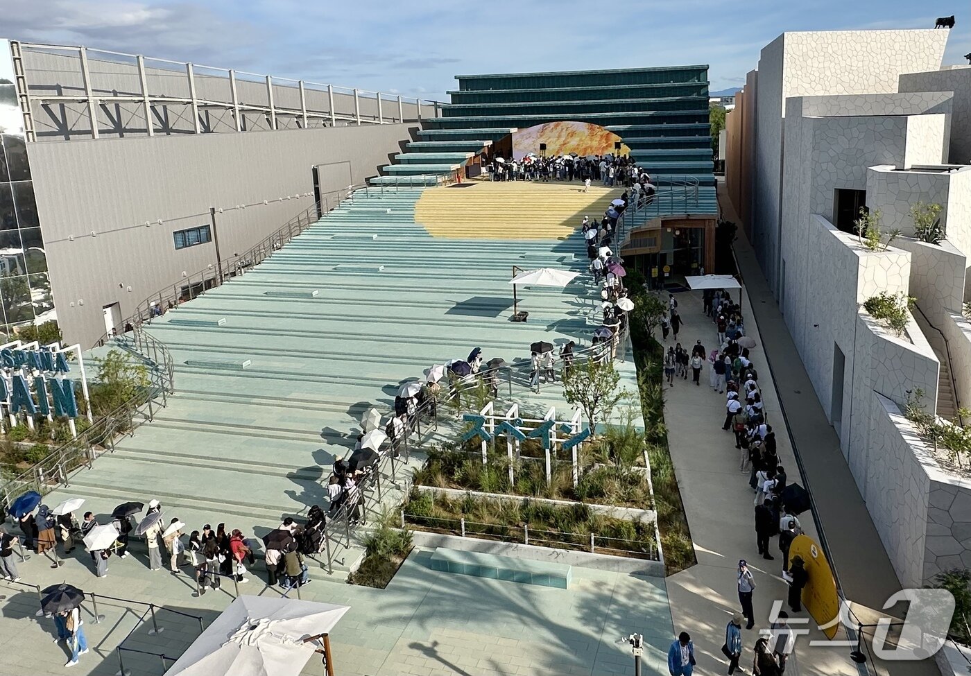 본문 이미지 - 스페인 파빌리온ⓒ News1 윤슬빈 기자