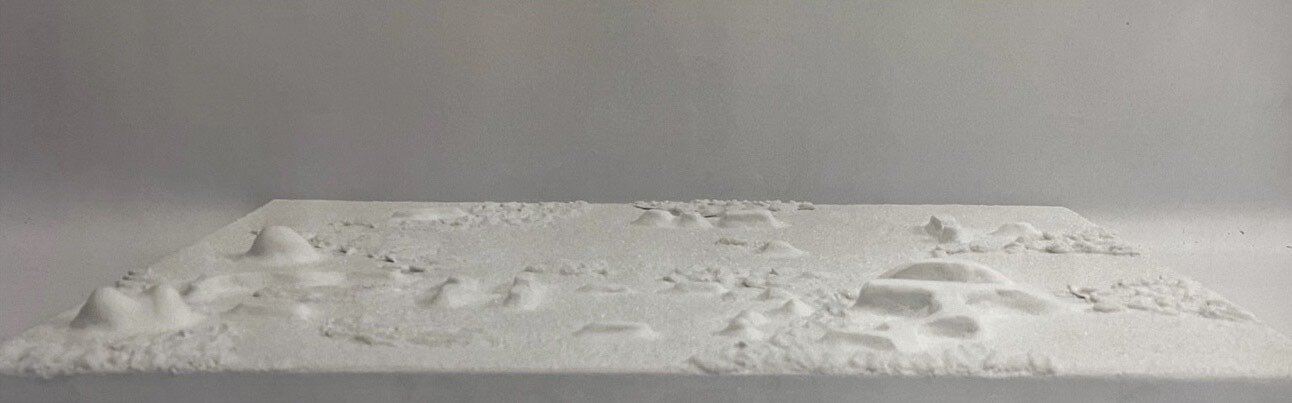 본문 이미지 - 김보라 기억의 지도_2017_지점토, 젯소, 설탕, 캔버스_38 x 36 x 3 cm &#40;서울시립미술관 제공&#41;