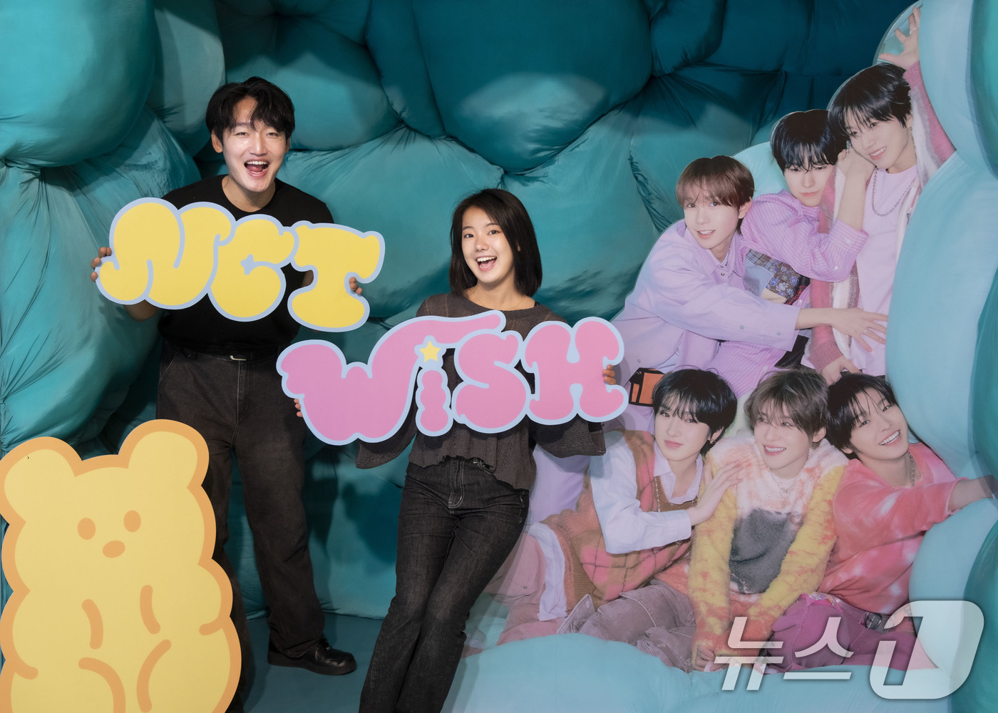 (서울=뉴스1) = 에버랜드가 SM엔터테인먼트와 함께 준비한 '에버위시(EVER WISH)'를 오픈했다고 23일 밝혔다.모델들이 에버랜드 챔피온쉽 로데오 옆에 마련된 NCT WIS …