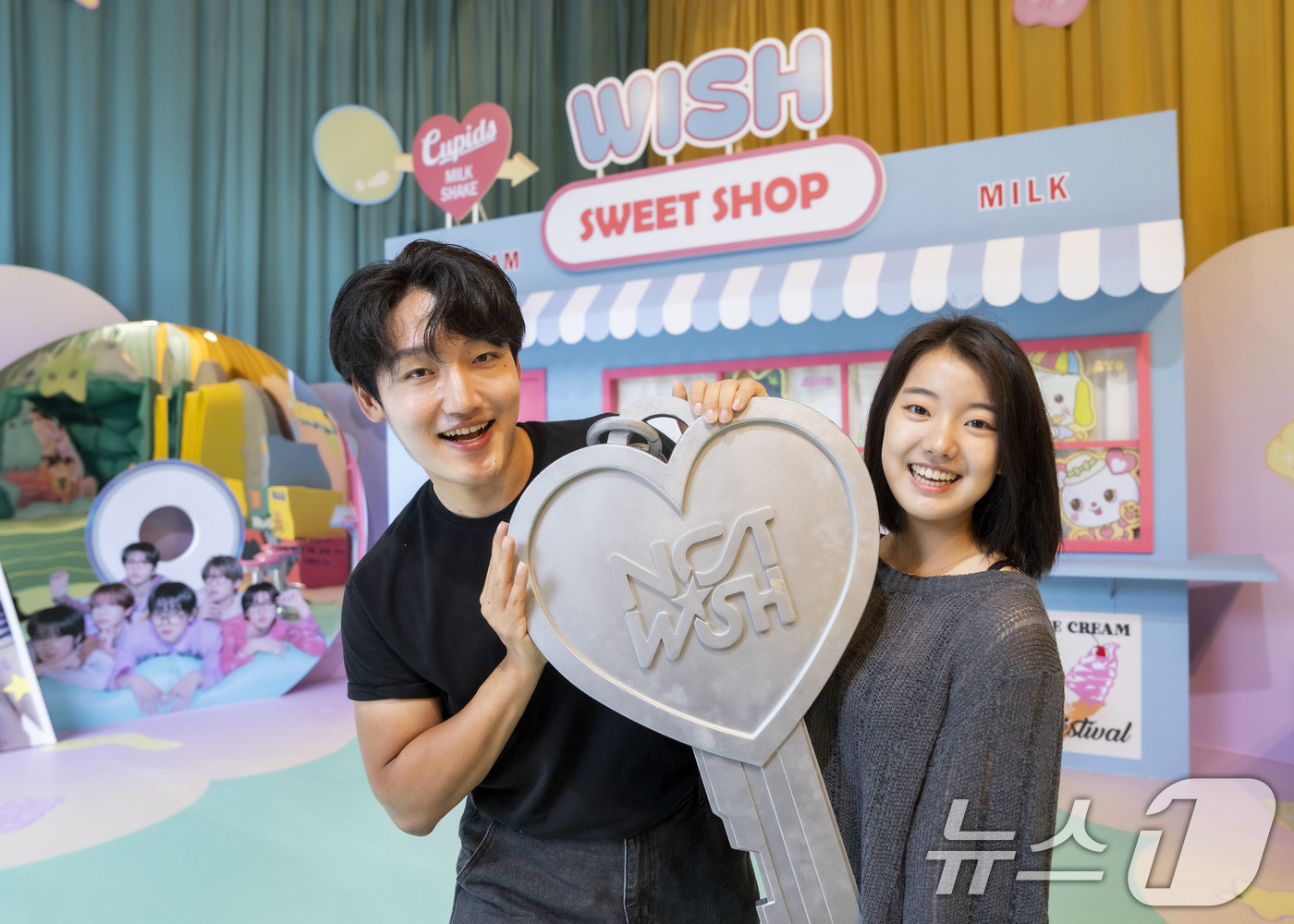 (서울=뉴스1) = 에버랜드가 SM엔터테인먼트와 함께 준비한 '에버위시(EVER WISH)'를 오픈했다고 23일 밝혔다.모델들이 에버랜드 챔피온쉽 로데오 옆에 마련된 NCT WIS …