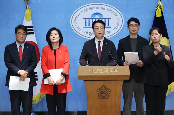 국힘 "국민 우롱 김민석, 스스로 물러나야…청문회 보이콧 의논"
