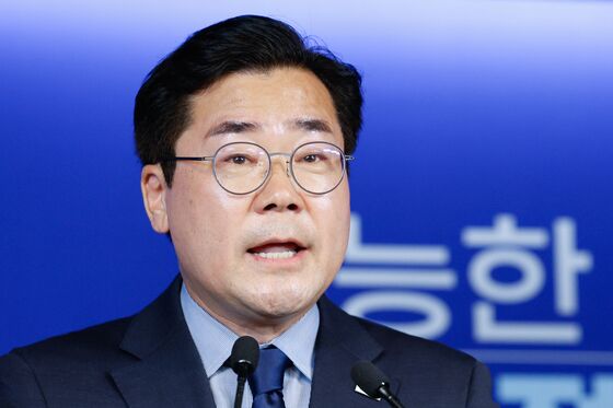 [뉴스1 PICK]"이제 박찬대가 이재명 곁 지키겠다" 당대표 출마 선언하며 울먹