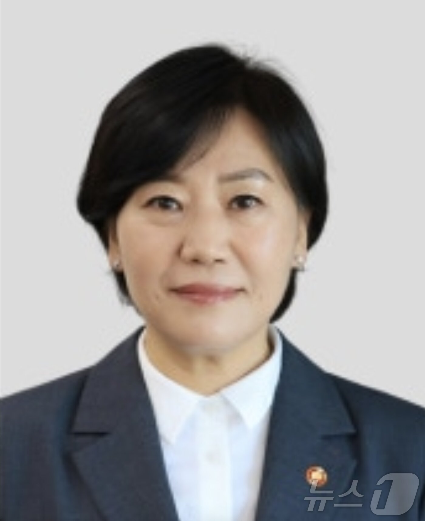 본문 이미지 - 이재명 대통령이 23일 농림축산식품부 장관 후보자에 송미령 장관을 유임했다. &#40;대통령실 제공. 재판매 및 DB 금지&#41; 2025.6.23/뉴스1 ⓒ News1 이재명 기자