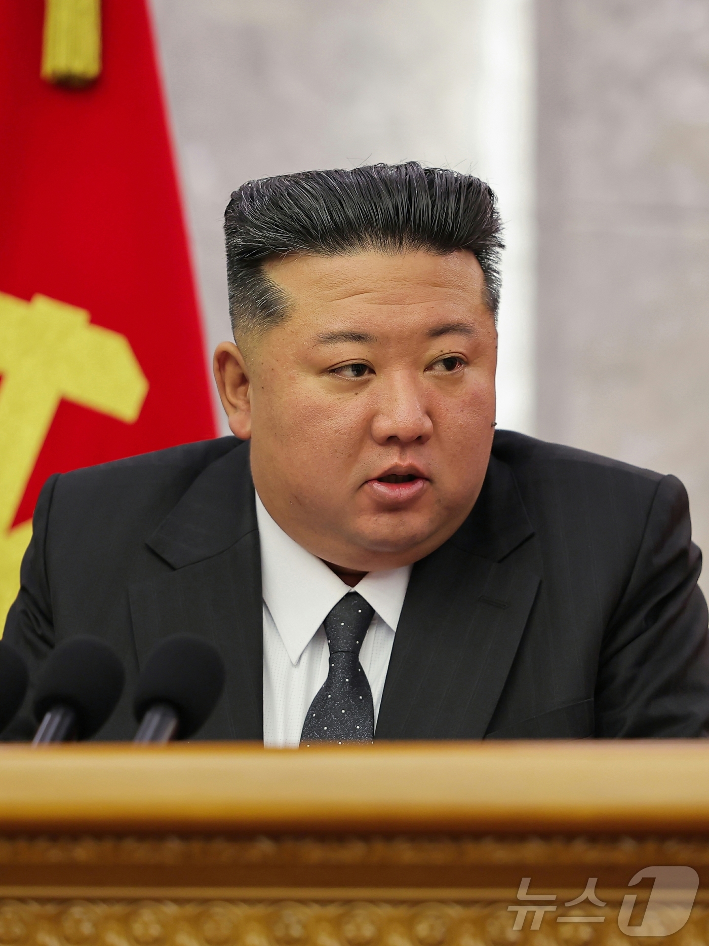 (평양 노동신문=뉴스1) = 북한 노동당 기관지 노동신문은 24일 김정은 당 총비서 주재로 "조선로동당 중앙위원회 제8기 제12차 전원회의 확대회의가 2025년 6월 21일부터 2 …