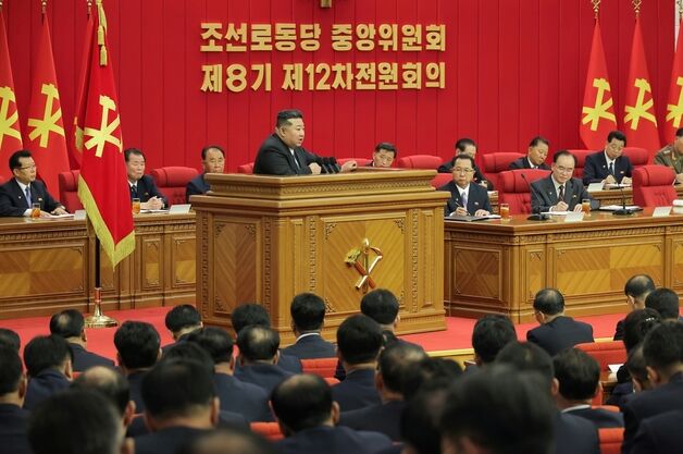 새 정부 출범에 생각 많아진 북한?…전원회의 축소 보도의 이유