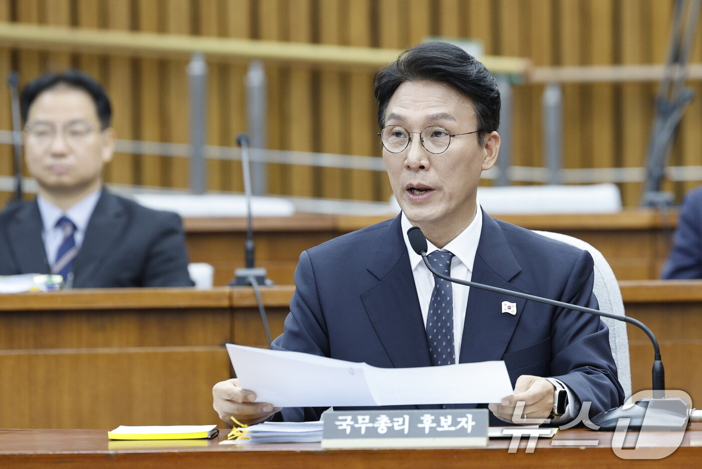 본문 이미지 - 김민석 국무총리 후보자가 24일 오전 서울 여의도 국회에서 열린 인사청문회에 출석해 의원 질의에 답하고 있다. 2025.6.24/뉴스1 ⓒ News1 안은나 기자