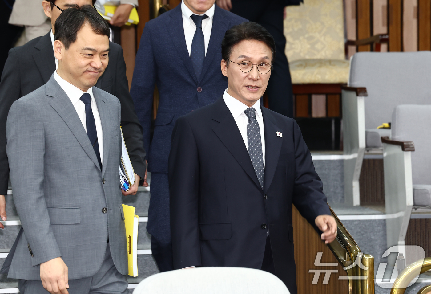 (서울=뉴스1) 김민지 기자 = 김민석 국무총리 후보자가 24일 오전 서울 여의도 국회에서 열린 인사청문회에 출석하고 있다. 2025.6.24/뉴스1