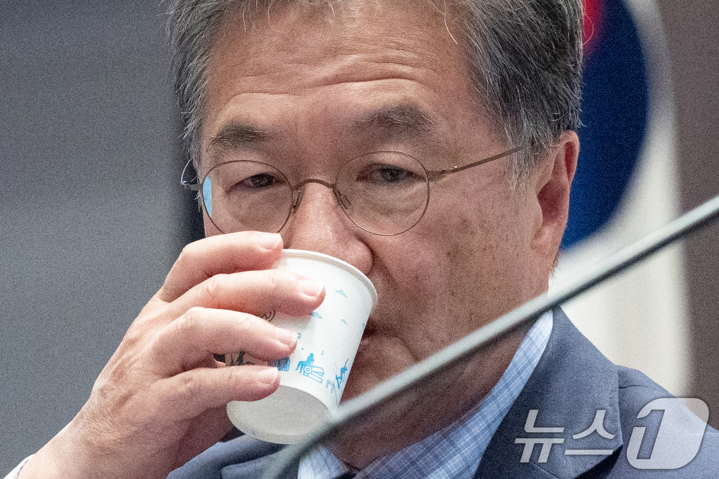 (서울=뉴스1) 이승배 기자 = 조셉 윤 주한 미국대사대리가 24일 오전 서울 중구 프레스센터에서 '한·미 외교 관계 전망과 과제'를 주제로 열린 한국언론진흥재단(KPF) 초청 세 …