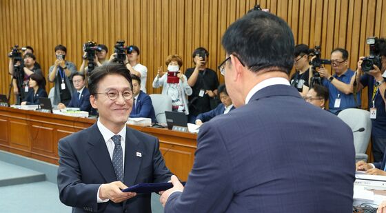 김민석 '미소'