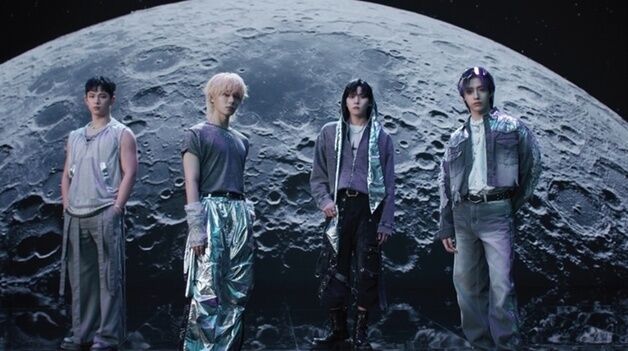 '컴백' 원어스, 신곡 'X' MV 티저 공개…고정관념 깬 음악