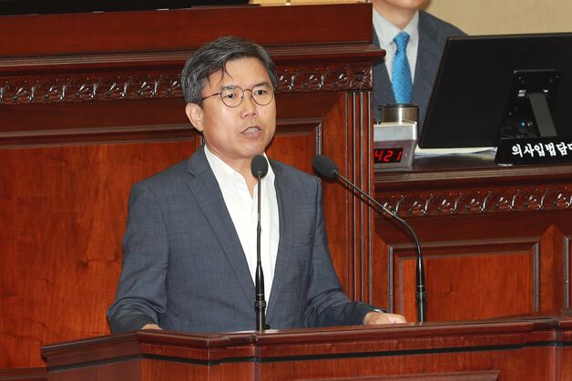 이상식 도의원 "충북도립대 호화 연수, 잘못된 인사가 낳은 참사"
