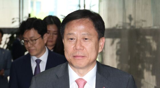 중동발 위기 관련 긴급 안보 점검회의 마친 임웅순 안보2차장