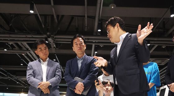 피지컬 AI 로봇 스타트업 마음AI 방문한 정태호 국정위 경제1분과장